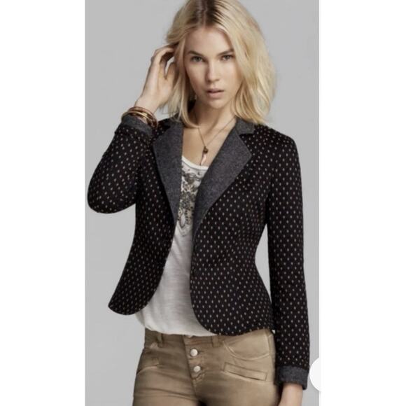 Free People Jackets & Blazers - Free People women fitted black tan combo diamond tweed blazer classic jacket M